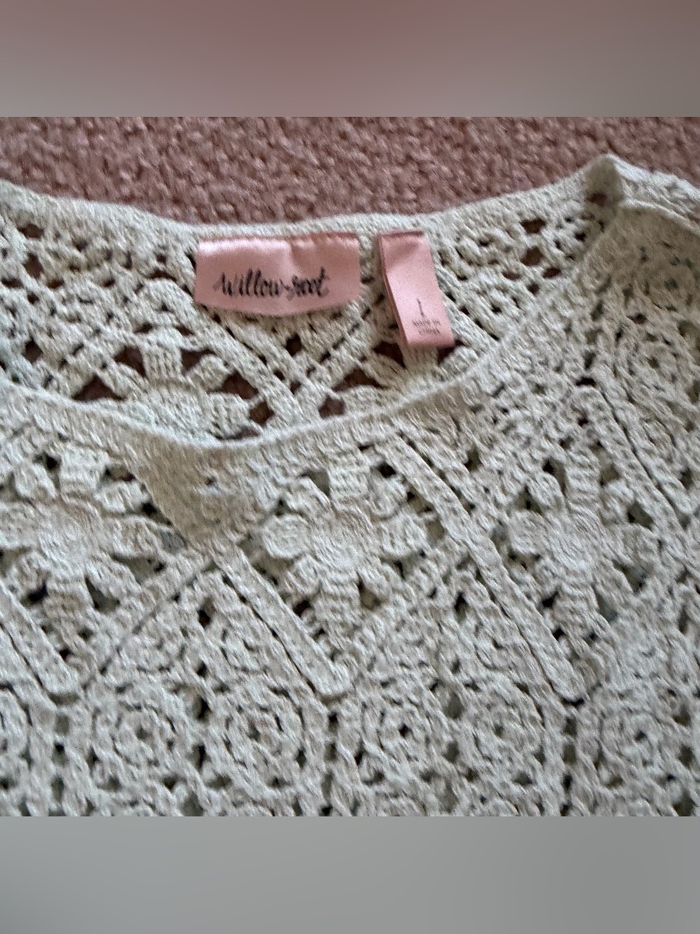 Will and root light green Crochet Lace Short Sleeve Top - Picture 3 of 4